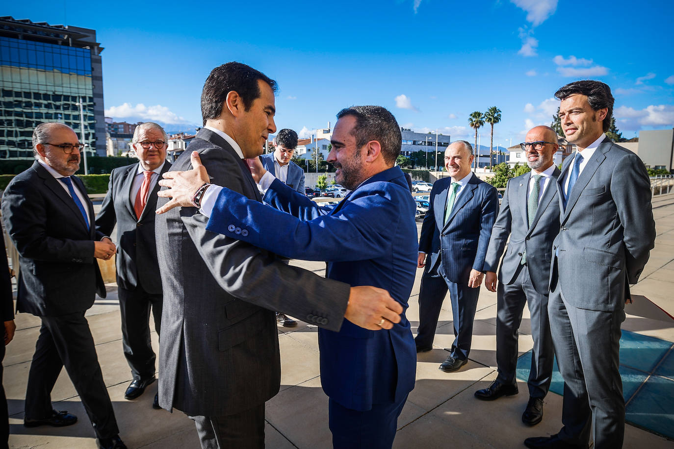 El desayuno con el consejero de Justicia, en imágenes