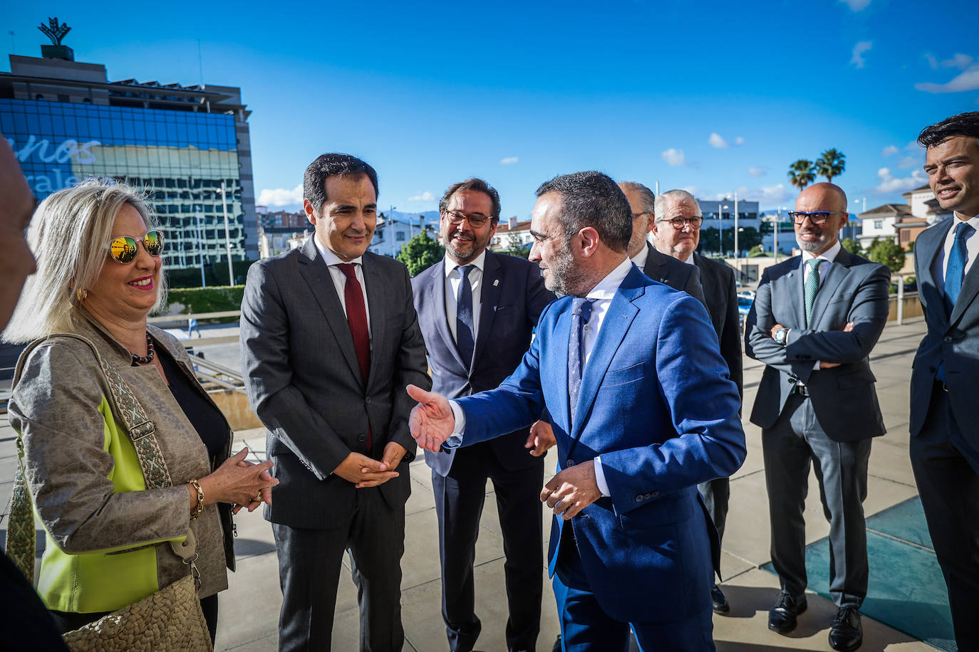 El desayuno con el consejero de Justicia, en imágenes