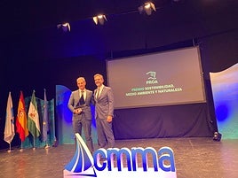 El Aula del Mar de la UGR recibe el premio Proa por su contribución al ámbito marítimo-marino en Andalucía