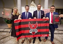 El Covirán entregará una bandera a sus socios de la próxima temporada.