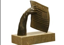 Escultura de los Premios IDEALES, que se entregarán esta noche.