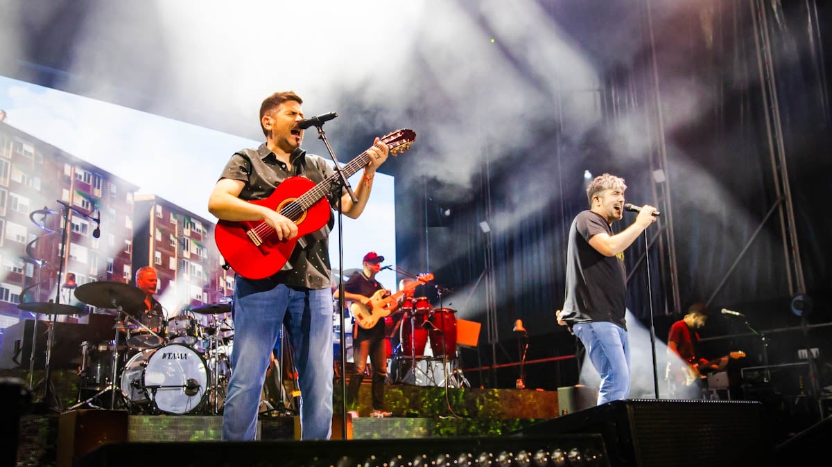 Las imágenes del concierto de Estopa en la Plaza de Toros