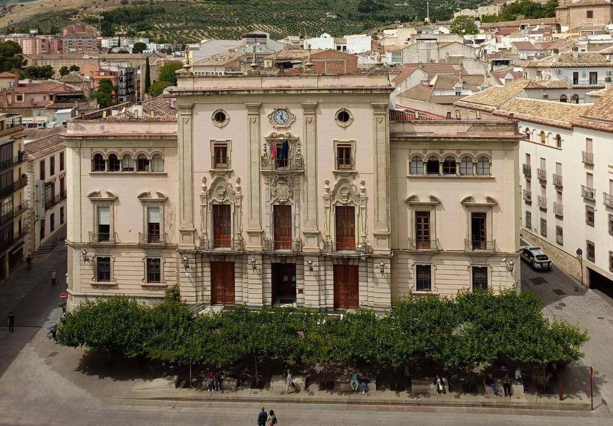 Fachada principal Ayuntamiento de Jaén.