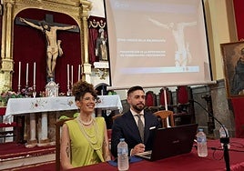 La puesta de largo de esta impresionante talla del siglo XVI contó con la presentación de la historiadora del arte Mirian Tejero.