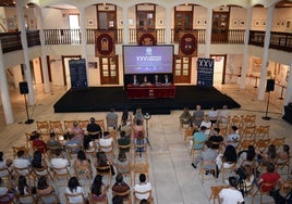 Inauguración de los Cursos de Verano en el Castillo de Santa Ana.