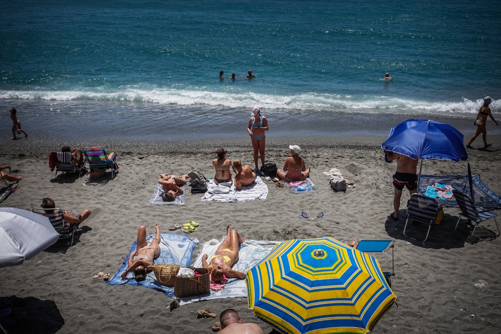 El ambiente en el primer fin de semana de julio en la Costa de Granada