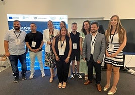 Una de las intervenciones en el escenario polivalente.