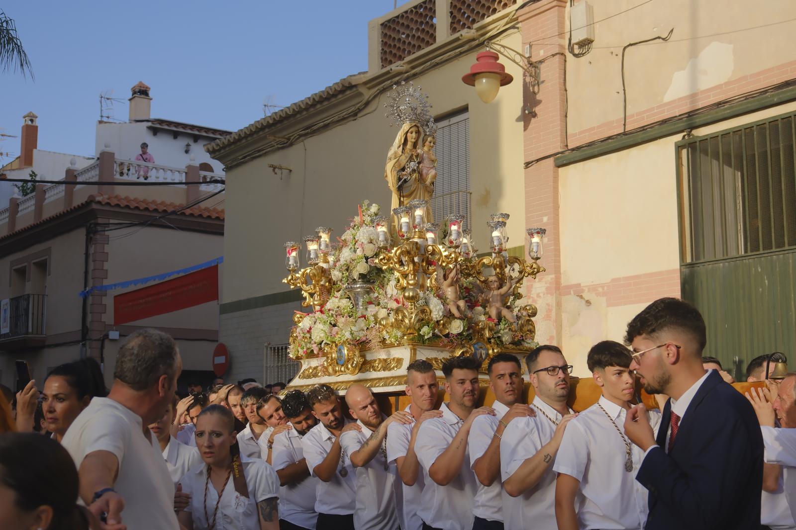 Motril se rinde a la patrona de los marineros