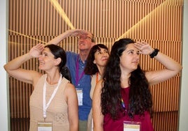 Yolanda Jiménez, Benjamín Montesinos, Cristina Rodríguez y Laura Hermoso, en los pasillos del Parque.