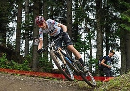 David Valero sale de una curva durante una competición anterior esta temporada.