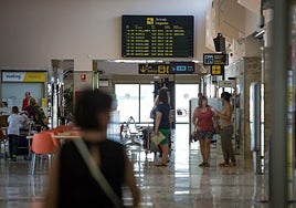 Interior del Aeropuerto Federico García Lorca Granada-Jaén, en una imagen de archivo.
