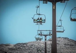 Uno de los remontes abiertos durante el verano en Sierra Nevada.
