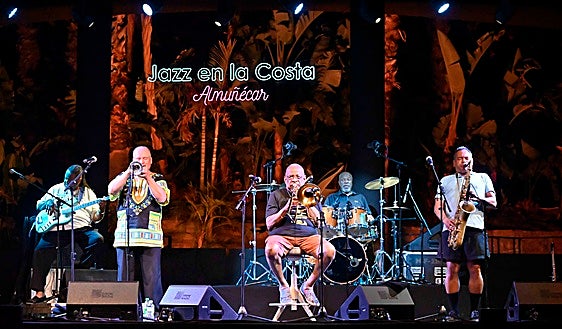 El genial trombonista Fred Wesley, durante el concierto del pasado miércoles.