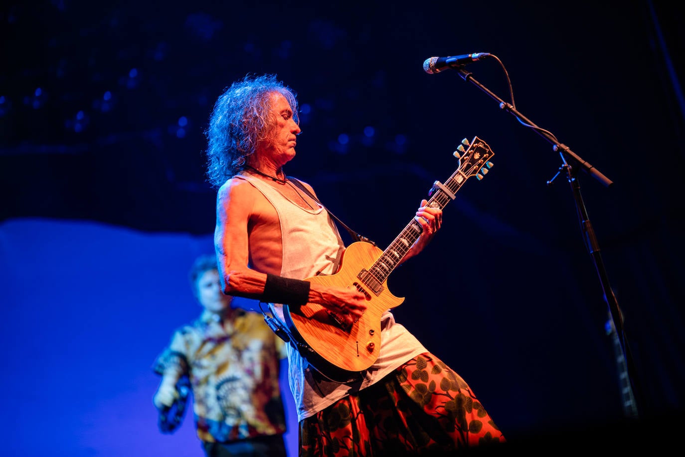 Los mejores momentos del concierto de Robe en Almería