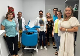 Visita de la delegada de Salud al centro Virgen de la Capilla