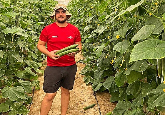 «La media de edad del sector es bastante elevado, van a faltar muchos productores en los próximos años»