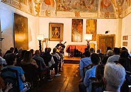 Enrique Muñoz en un concierto en tierras italianas