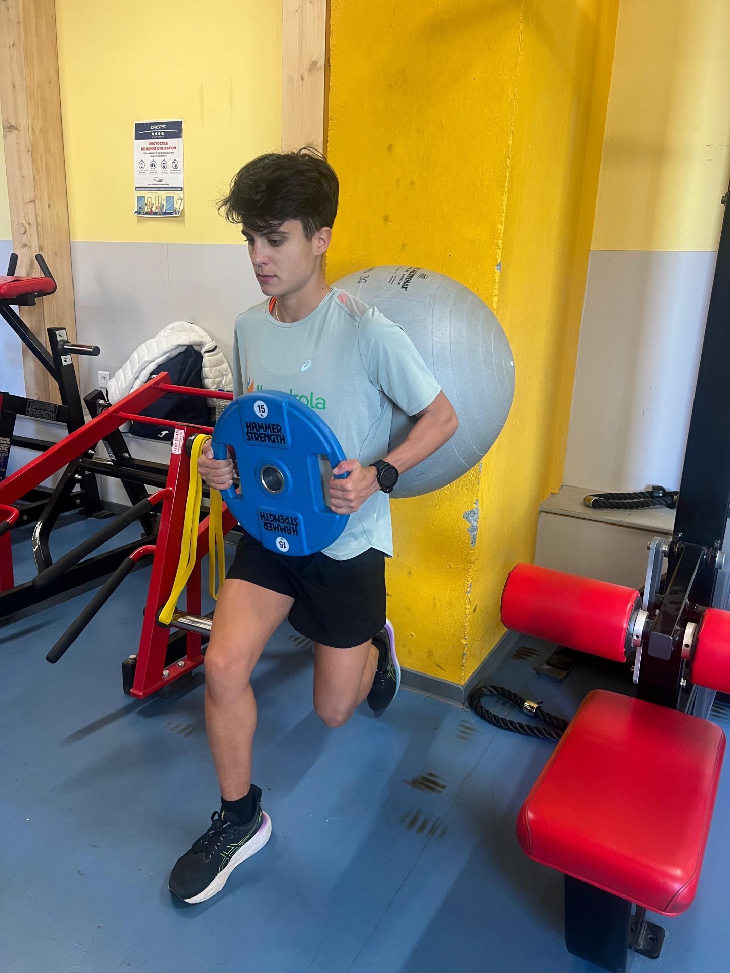 María Pérez entrena durante sus últimas semanas de preparación para los Juegos de París.