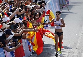 La marchadora granadina María Pérez en la prueba de relevos mixtos.