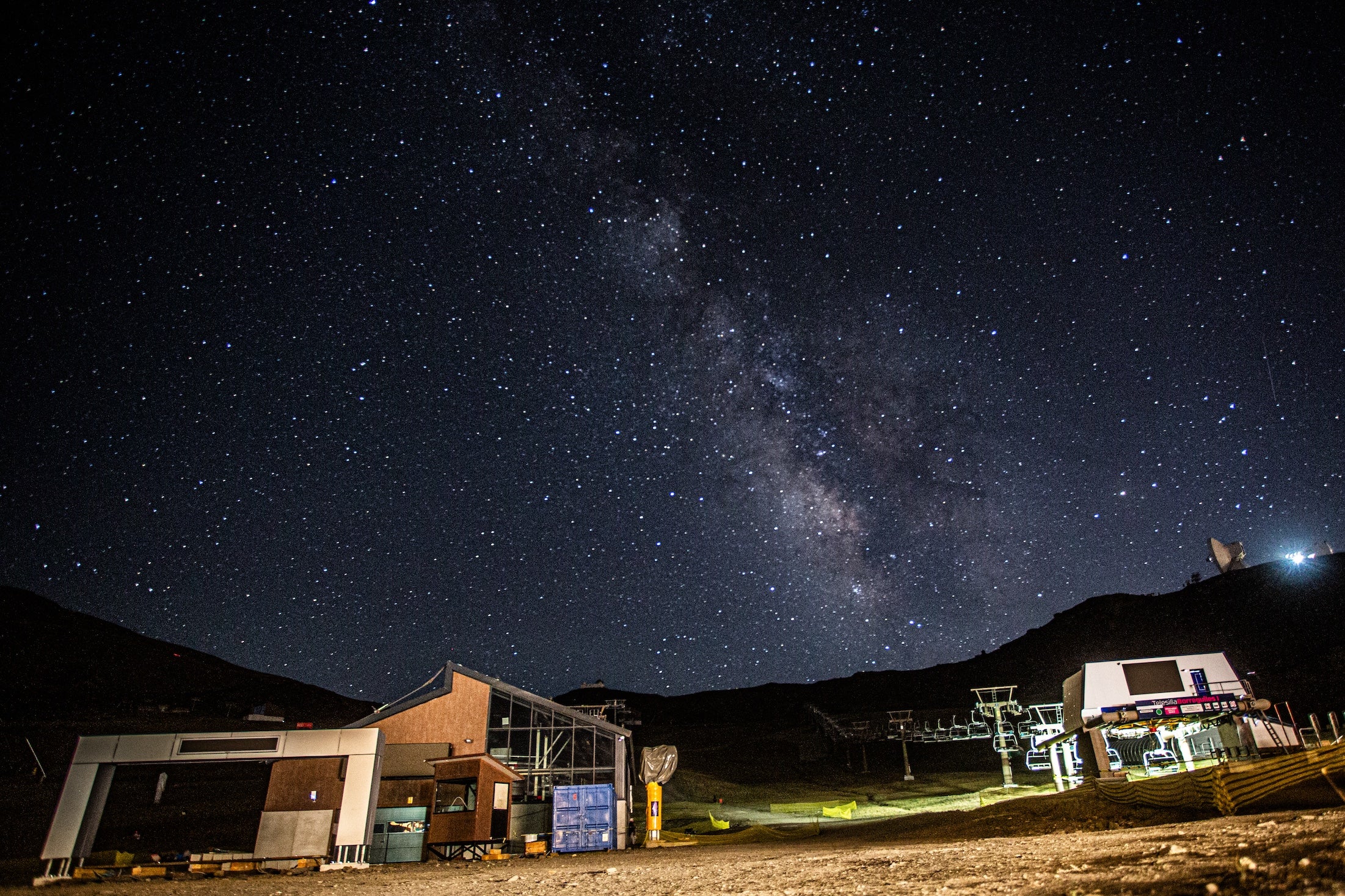 El espectáculo incomparable de observar las Perseidas en Sierra Nevada