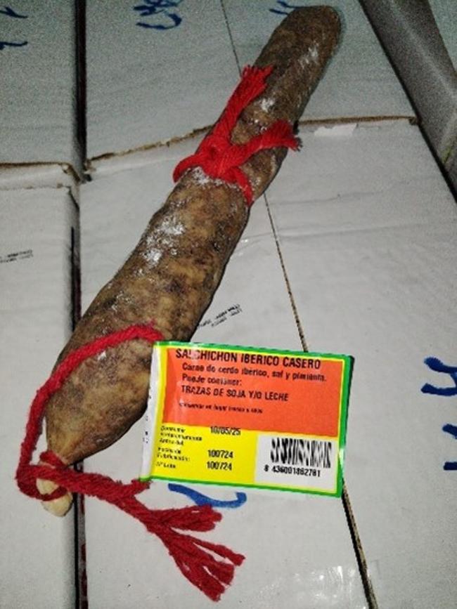 El salchichón afectada por listeria.