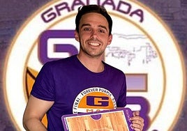 Roberto Girón, con la camiseta del GmasB.