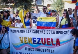 Granada se suma a la protesta mundial en apoyo a Venezuela