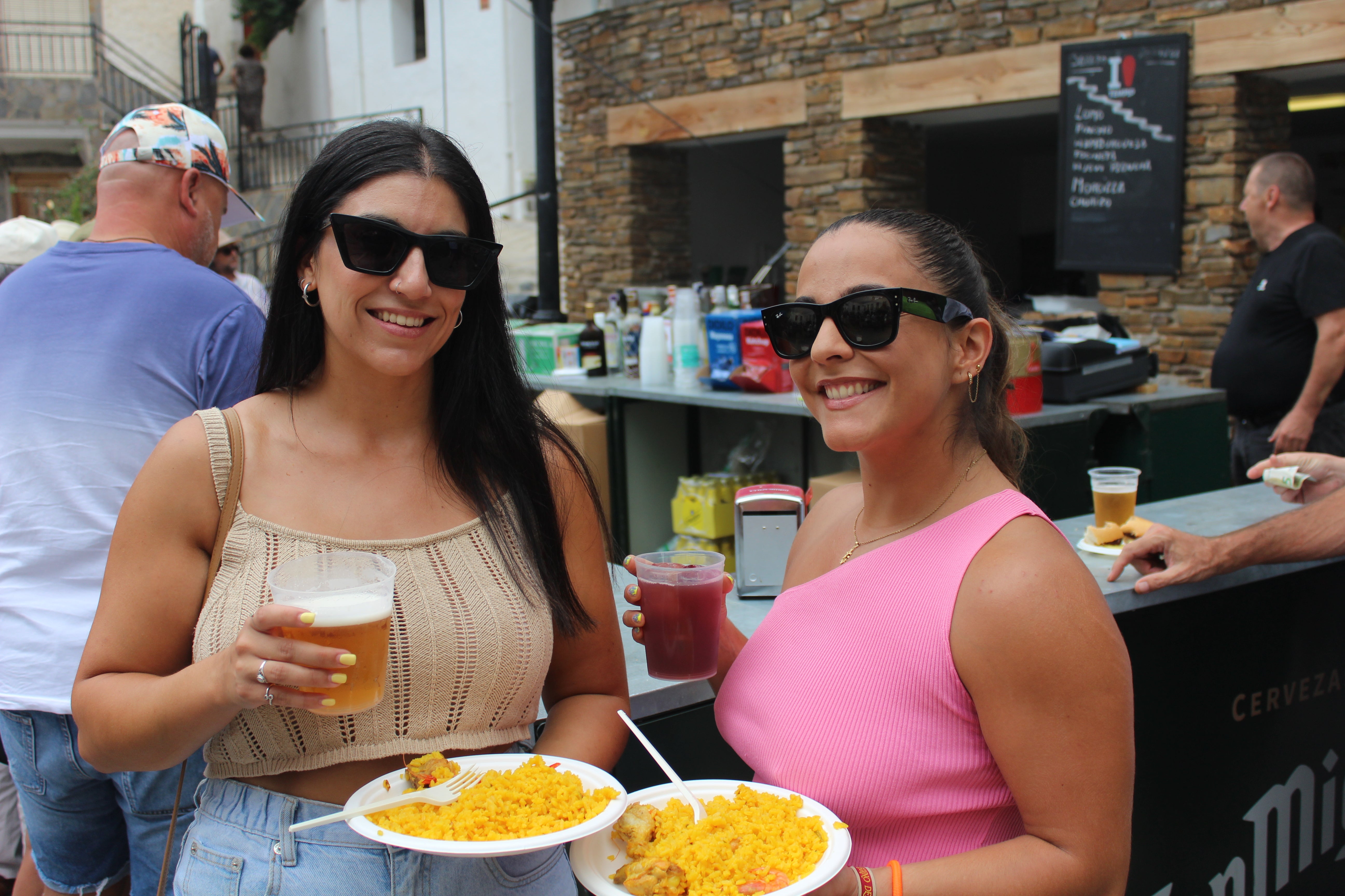 Una gran paella para las Fiestas Patronales de Velefique