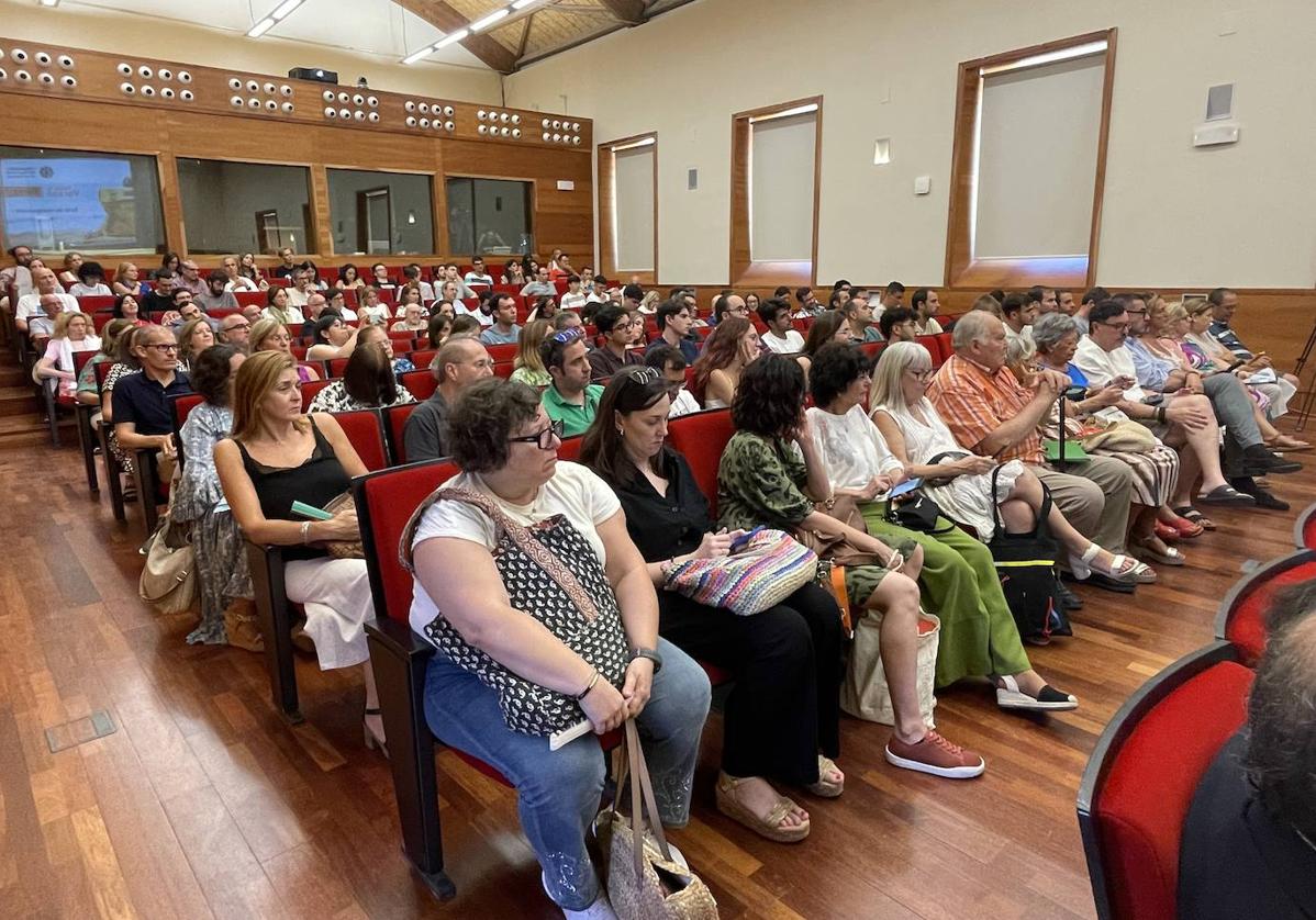 Imagen principal - «Ahora el lujo es comer lo simple. Hoy valoramos más que nunca un tomate»