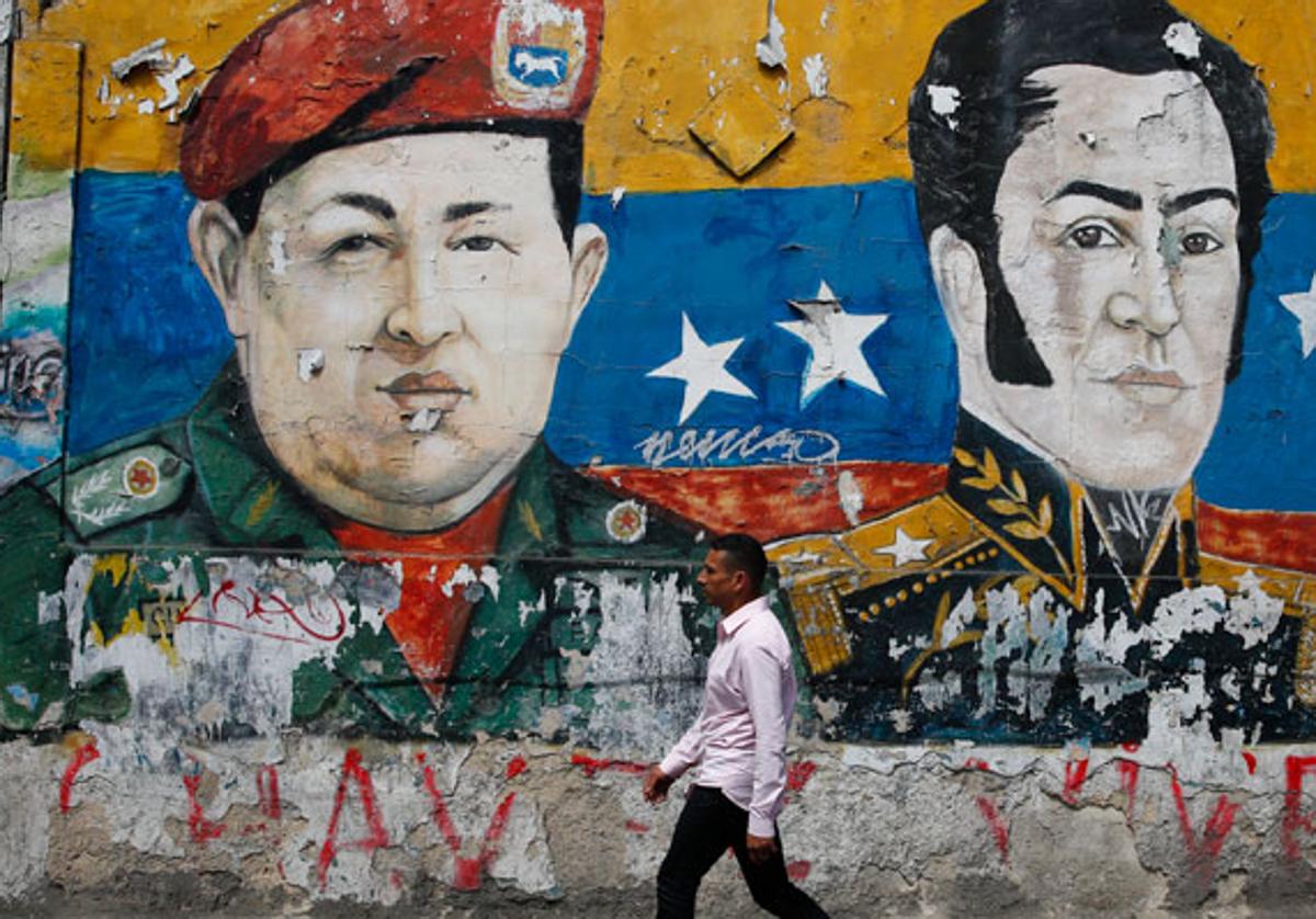 Grafiti de Hugo Chávez, Simón Bolívar y Nicolás Maduro