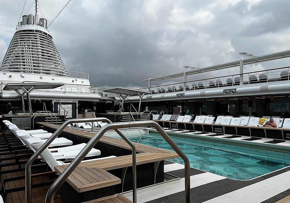 Imagen principal - Interior del crucero.