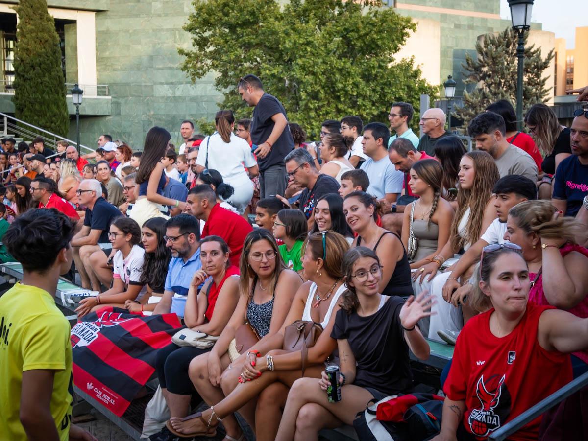 La fiesta de la presentación del Covirán, en imágenes