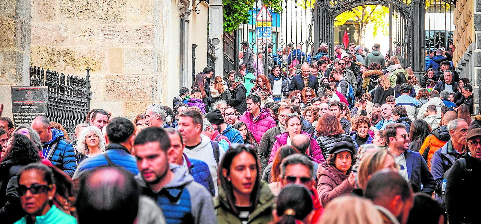 Turistas en Granada, en el pasado puente de la Inmaculada.