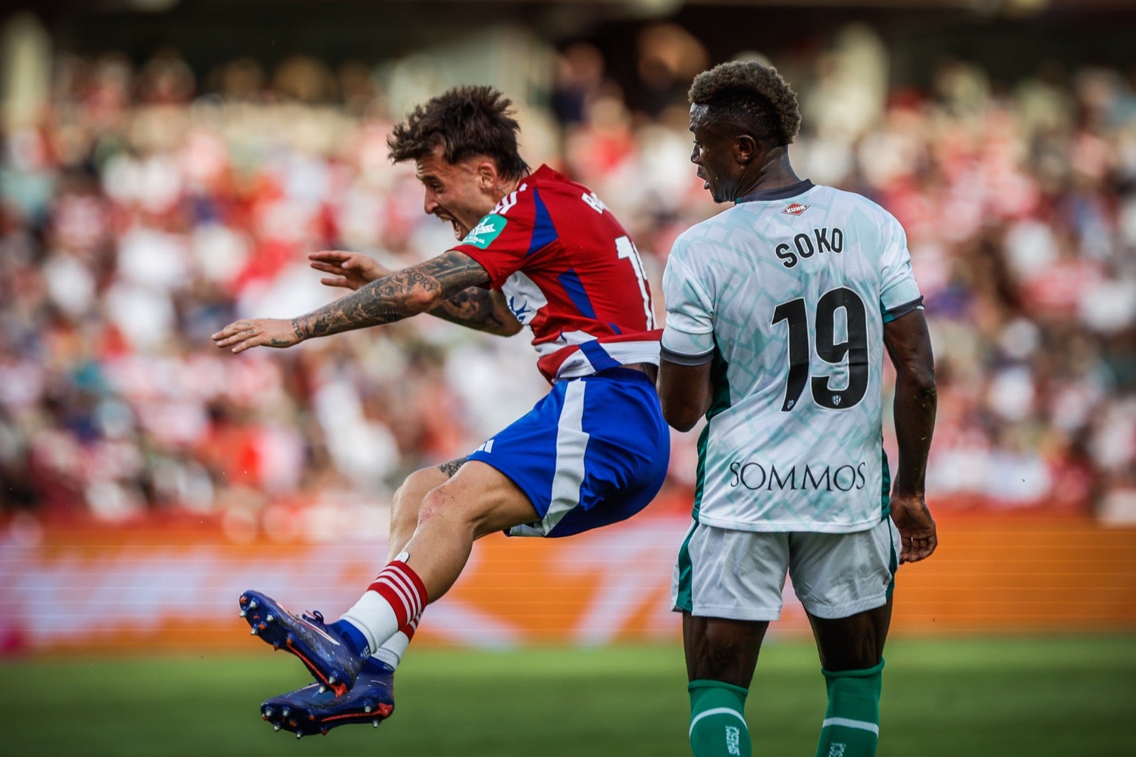 Las mejores imágenes del partido entre Granada y Huesca