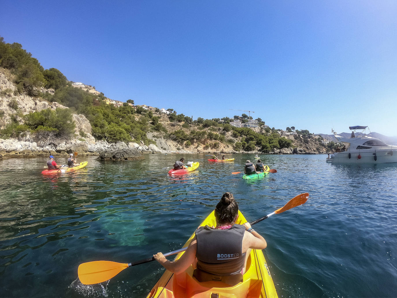 El kayak se pone de moda en la Costa Tropical