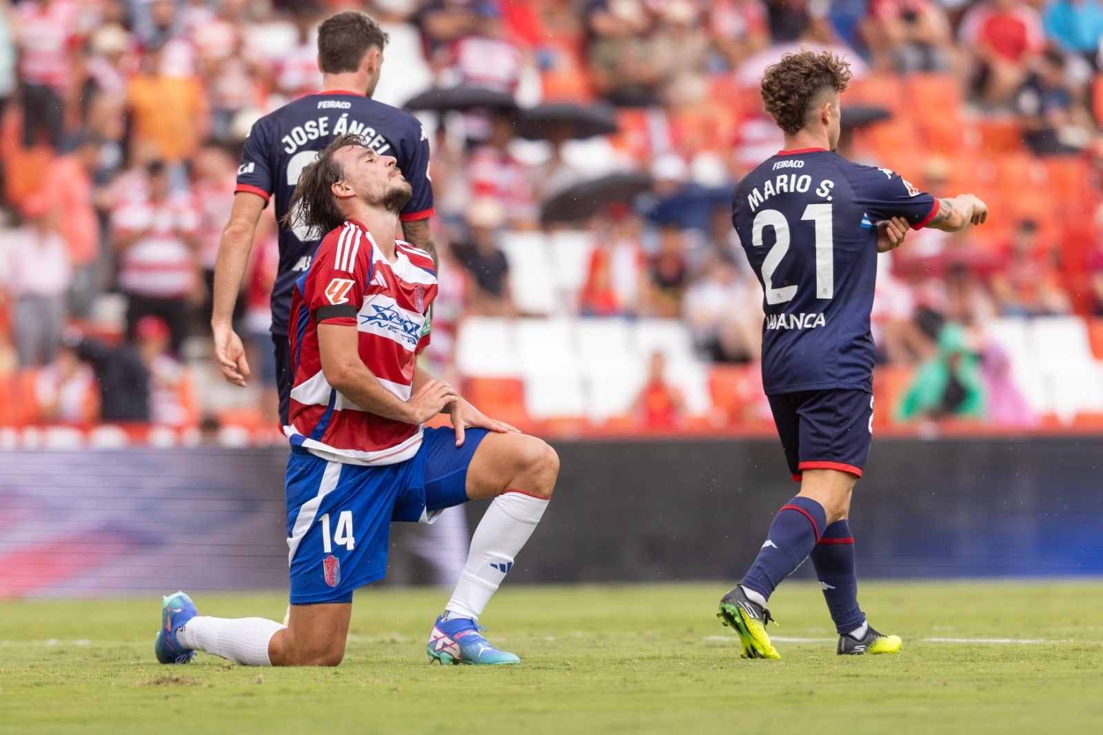 Las mejores imágenes del Granada CF - Deportivo de la Coruña