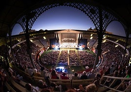 Las mejores imágenes del concierto de la OCG en la Plaza de Toros