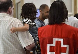 Polémica en Alcalá de Guadaíra por el traslado de 85 migrantes desde Granada