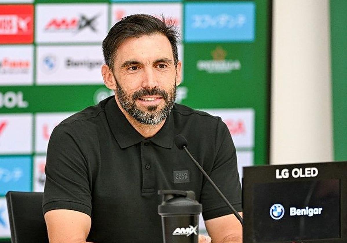 Eder Sarabia, en su rueda de prensa.