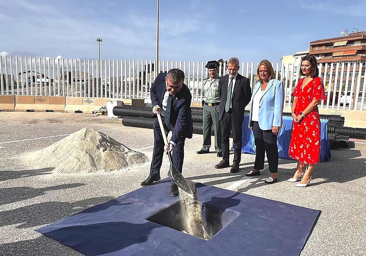 El puerto de Motril contará con un nuevo edificio para la Guardia Civil ...