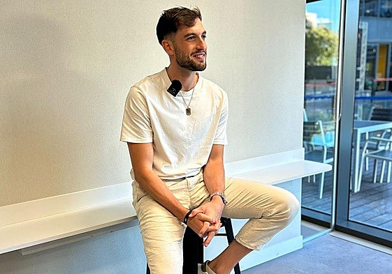 El rojinegro Sergi García, durante su comparecencia con los medios en la fiesta de presentación de la Liga Endesa.