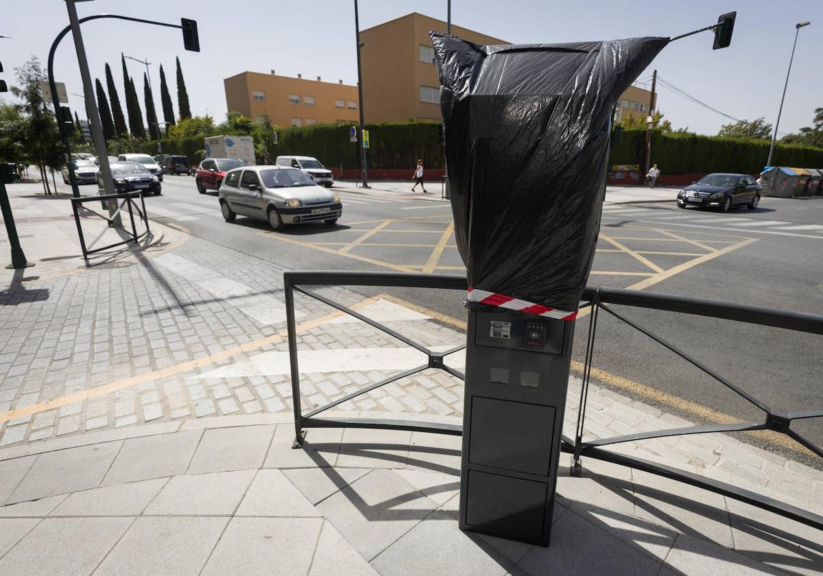 Máquina nueva de la zona azul sin funcionar este lunes.