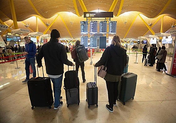 La oferta de empleo del SEPE con sueldos de 2.000 euros.