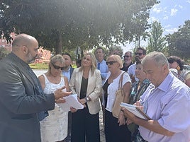 70 árboles en la avenida Federico García Lorca renaturalizará esta zona de Albaida