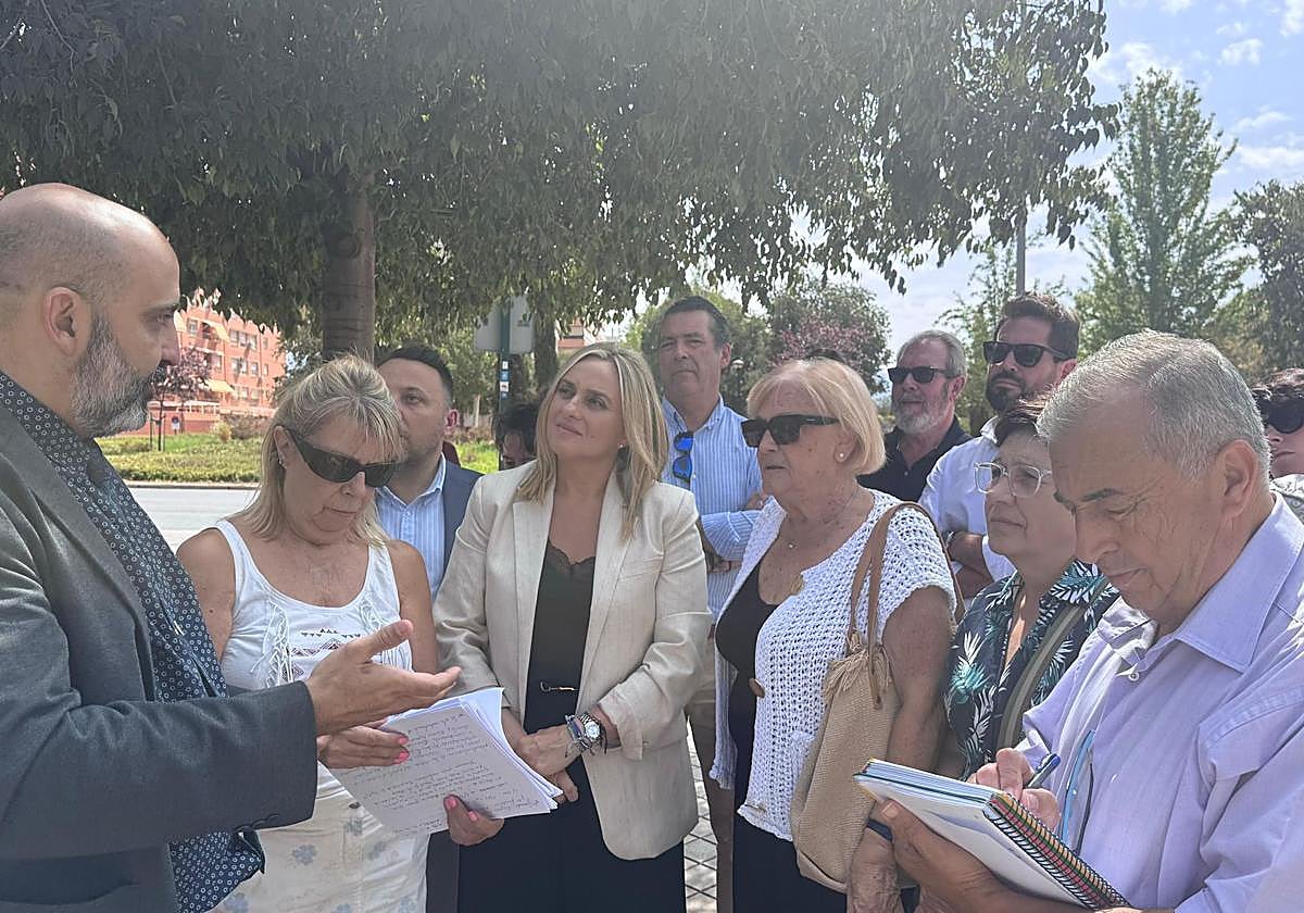 70 árboles en la avenida Federico García Lorca renaturalizará esta zona de Albaida