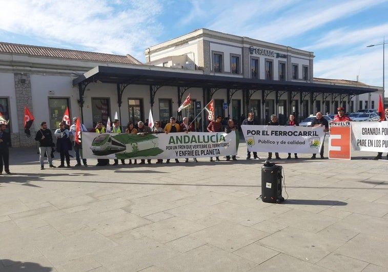 Manifestación en defensa del tren en la provincia de Granada, en una imagen de archivo