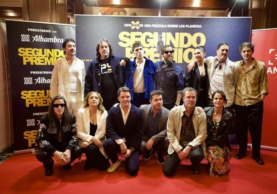 El equipo de 'Segundo Premio', en el estreno granadino en el teatro Isabel la Católica.