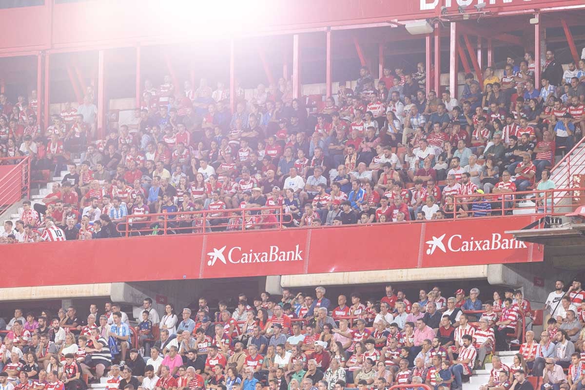 Encuéntrate en Los Cármenes en el derbi entre Granada y Málaga