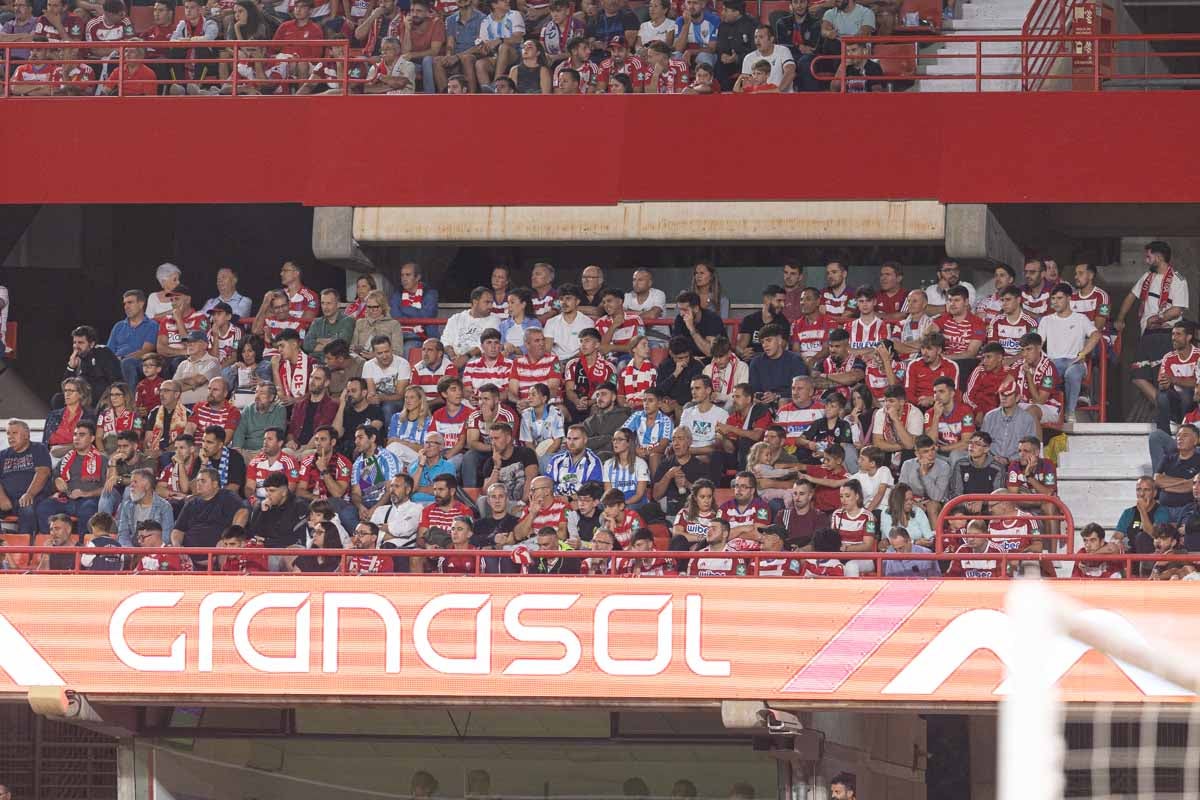 Encuéntrate en Los Cármenes en el derbi entre Granada y Málaga