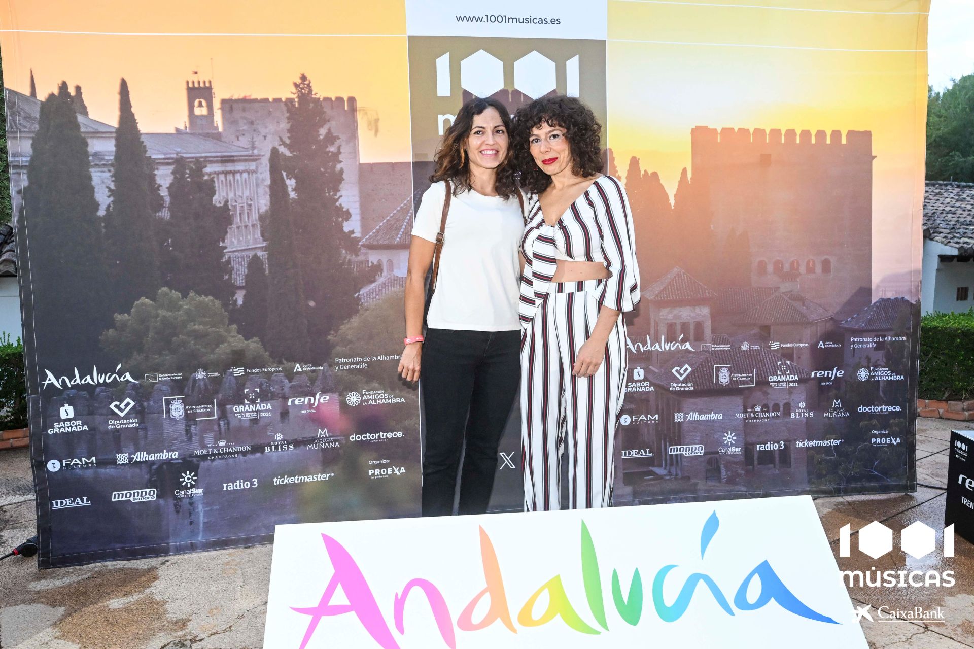 Las mejores imágenes del concierto de María José Llergó en el Generalife